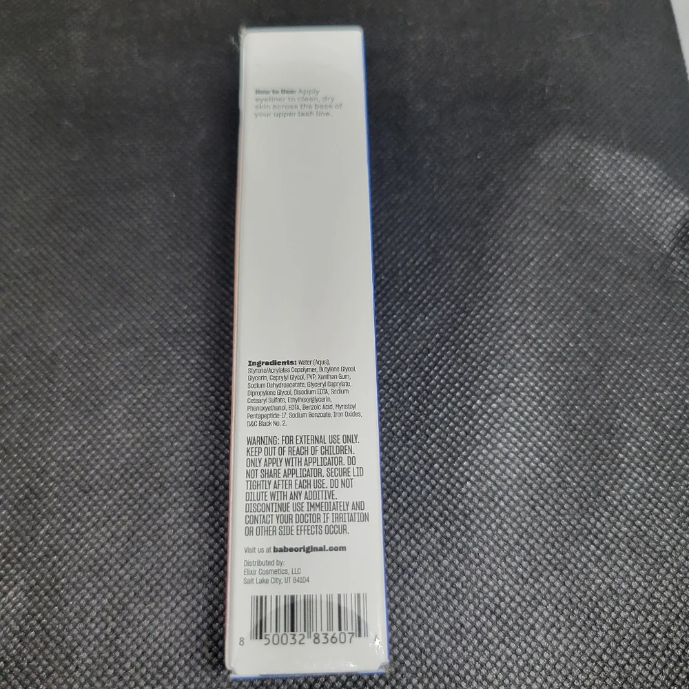 ⭐️ Babe Lash Enriching Eyeliner SMUDGE-PROOF AND GOOD FOR LASHES